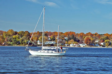 Autumn sailing on Chesapeake Bay